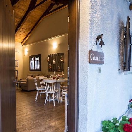 Averta Apartments Lefkáda エクステリア 写真